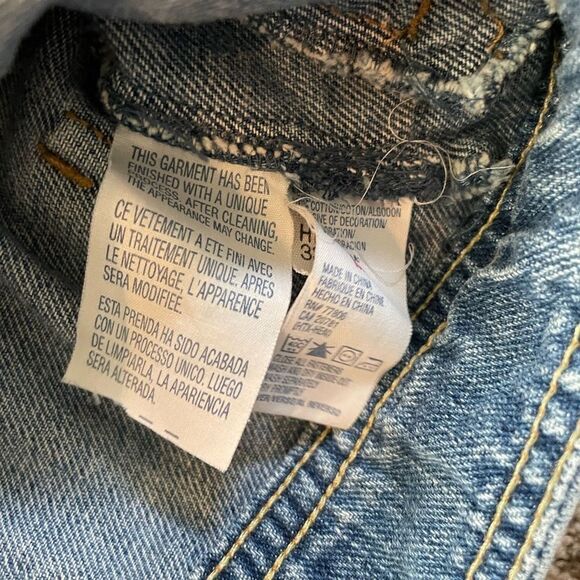 Vintage 90s TOMMY HILFIGER Jean Jacket Size Medium - Picture 10 of 13